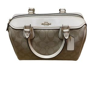 Never Used NWOT Coach Purse